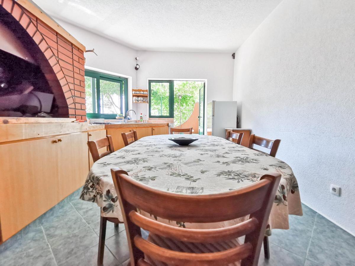 Apartments Vukovic Vanja Макарска Екстериор снимка