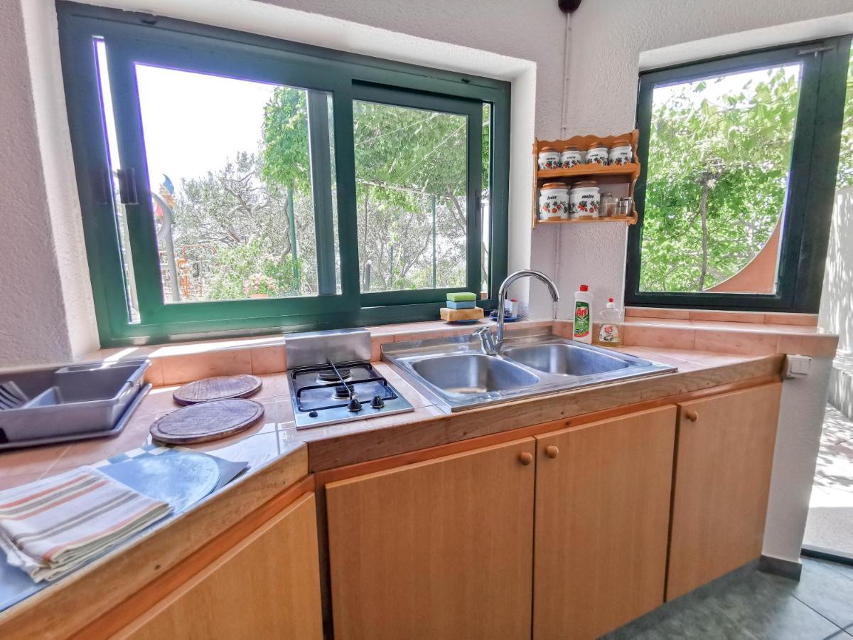 Apartments Vukovic Vanja Макарска Екстериор снимка