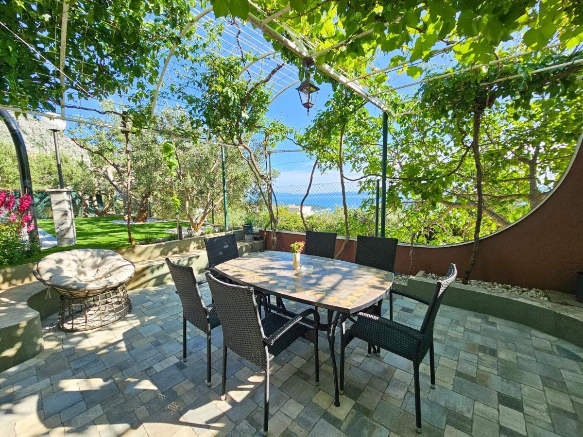 Apartments Vukovic Vanja Макарска Екстериор снимка